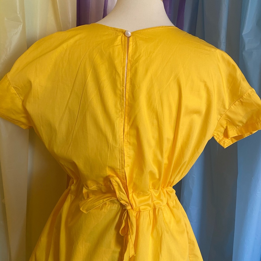 Yellow Top - Picture 5 of 8